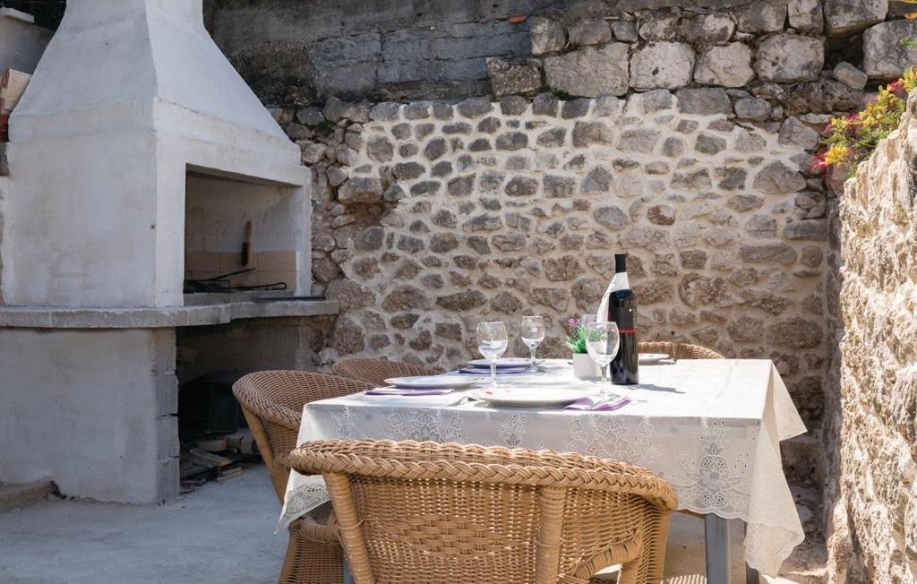 Farm Stay Feniks Tučepi Zewnętrze zdjęcie