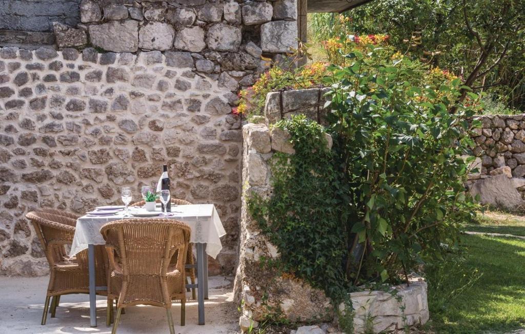 Farm Stay Feniks Tučepi Zewnętrze zdjęcie